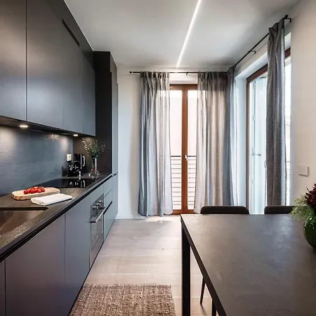 Appartamento Bella - By Myhomeincomo *